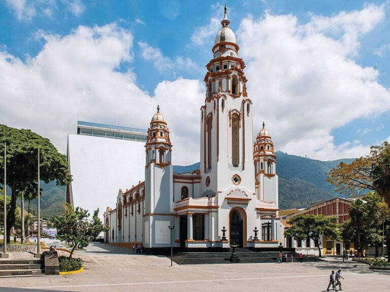 Camilo Ibrahim Issa - El Panteón Nacional; Un símbolo histórico y arquitectónico de Venezuela - FOTO
