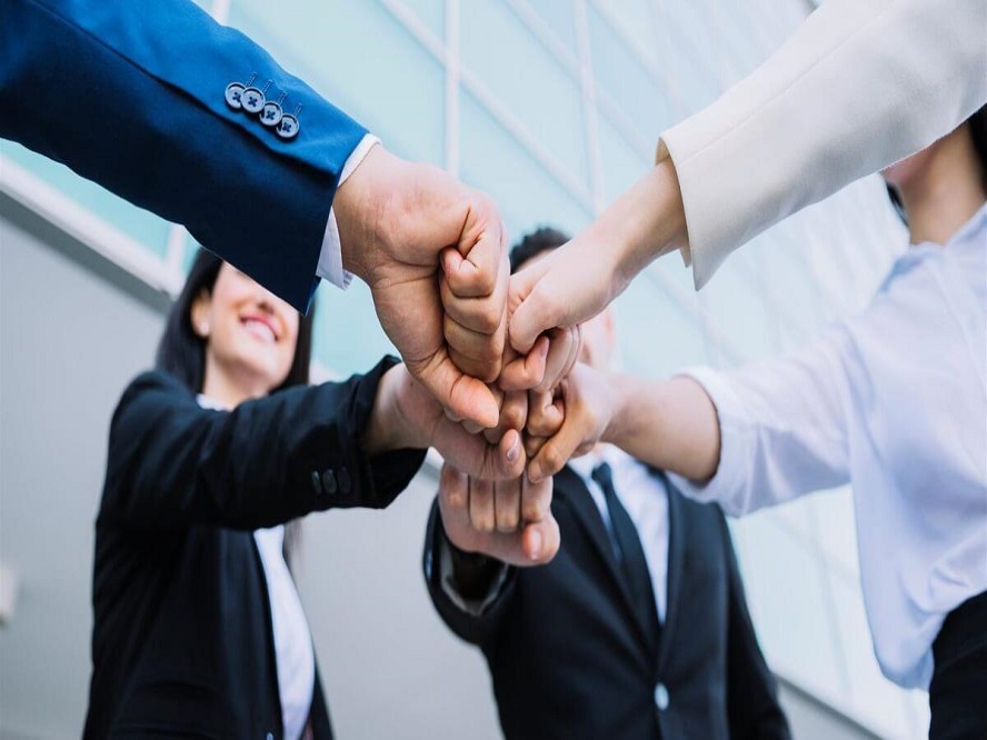 Bernardo Arosio - ¡Conócelos! 7 innovadores estilos de liderazgo empresarial - FOTO