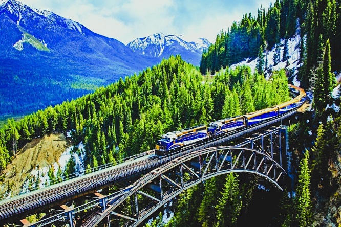 Francesco Lovaglio Tafuri - Ventanas al paraíso ¡El renacer de las rutas ferroviarias más bellas! - FOTO