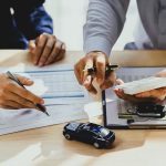 Hjalmar Jesús Gibelli Gómez - ¡Entérate! Guía técnica para contratar la póliza de auto definitiva - FOTO