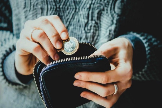 Carlos Alessandro Cestari Infantini - ¡Entérate! El poder del minimalismo financiero - FOTO